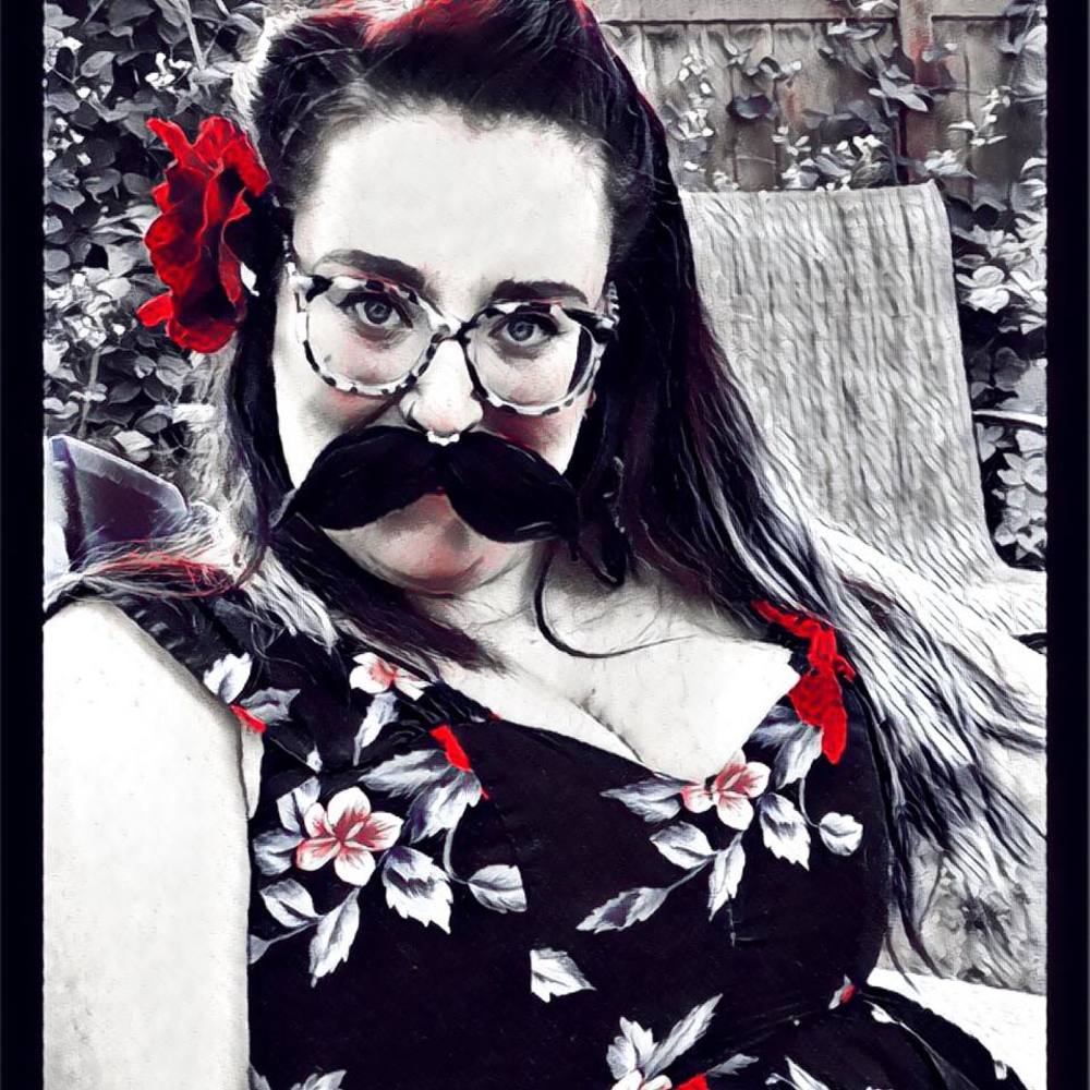 Meet your Posher, Carly